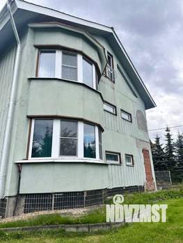 Дом 397м², 3-этажный, участок 12 сот.  