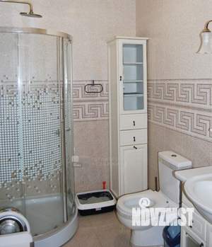 Дом 460м², 4-этажный, участок 15 сот.  