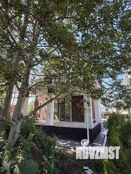 Дом 300м², 2-этажный, участок 6 сот.  