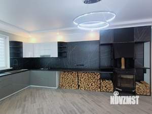 Дом 250м², 2-этажный, участок 9 сот.  