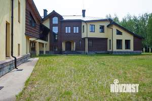 Коттедж 1252м², 3-этажный, участок 30 сот.  