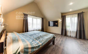 Дом 310м&sup2;, 3-этажный, участок 15 сот.  