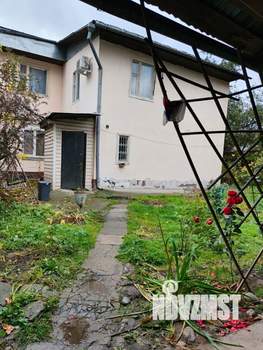 Дом 150м², 2-этажный, участок 6 сот.  