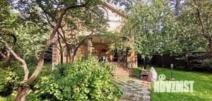 Коттедж 390м&sup2;, 3-этажный, участок 12 сот.  