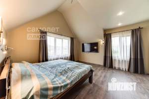 Дом 310м&sup2;, 3-этажный, участок 15 сот.  