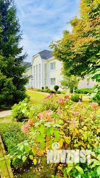 Дом 708м&sup2;, 3-этажный, участок 13 сот.  