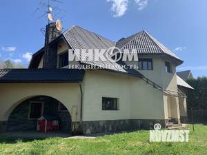 Дом 475м², 3-этажный, участок 14 сот.  