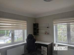 Коттедж 385м², 3-этажный, участок 6 сот.  