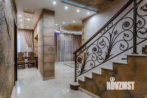 Дом 280м&sup2;, 2-этажный, участок 16 сот.  