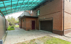 Дом 350м², 2-этажный, участок 8 сот.  