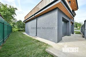 Коттедж 220м², 2-этажный, участок 6 сот.  