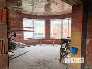 Дом 380м², 3-этажный, участок 9 сот.  