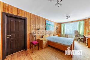 Дом 943м², 4-этажный, участок 12 сот.  