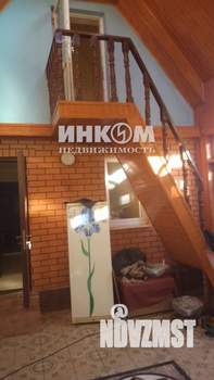 Дом 360м², 3-этажный, участок 20 сот.  