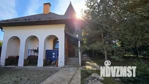 Дом 90м², 2-этажный, участок 10 сот.  