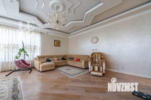 Дом 530м², 2-этажный, участок 16 сот.  