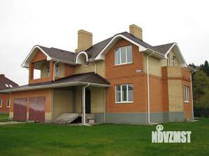 Дом 344м&sup2;, 2-этажный, участок 19 сот.  