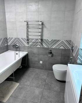 Дом 130м², 3-этажный, участок 4 сот.  