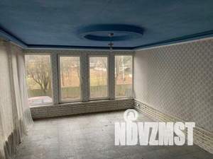 Дом 346м&sup2;, 2-этажный, участок 7 сот.  