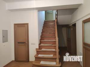 Дом 334м², 2-этажный, участок 19 сот.  