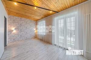 Дом 130м², 3-этажный, участок 4 сот.  