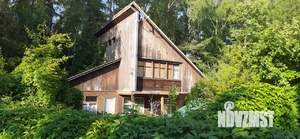 Дом 220м&sup2;, 3-этажный, участок 10 сот.  