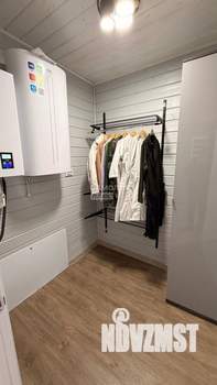 Дом 200м², 2-этажный, участок 10 сот.  