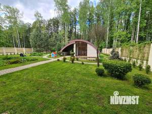 Дом 593м², 3-этажный, участок 25 сот.  