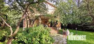 Коттедж 390м&sup2;, 3-этажный, участок 12 сот.  