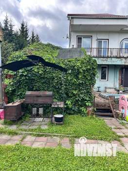 Дом 396м², 3-этажный, участок 12 сот.  