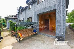 Дом 478м², 2-этажный, участок 10 сот.  