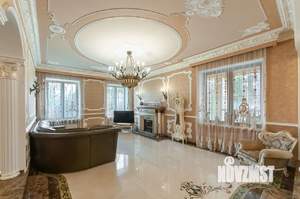 Дом 820м², 4-этажный, участок 32 сот.  