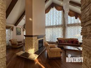 Коттедж 420м², 3-этажный, участок 9 сот.  