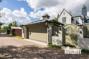 Коттедж 326м², 2-этажный, участок 8 сот.  