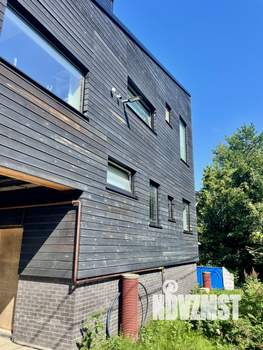 Коттедж 288м², 3-этажный, участок 6 сот.  