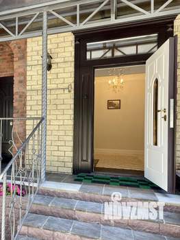 Таунхаус 320м², 4-этажный, участок 1 сот.  