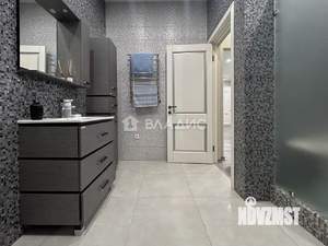 Дом 484м², 2-этажный, участок 6 сот.  