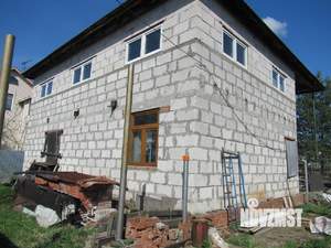 Дом 204м², 2-этажный, участок 9 сот.  