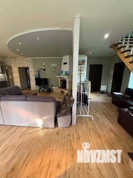 Дом 210м&sup2;, 2-этажный, участок 6 сот.  