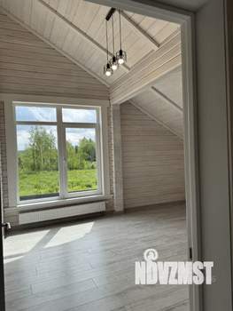 Коттедж 223м², 2-этажный, участок 10 сот.  