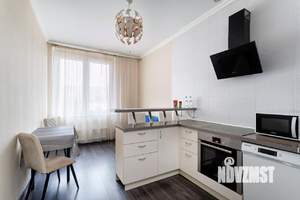 1-к квартира, посуточно, 46м2, 1/1 этаж