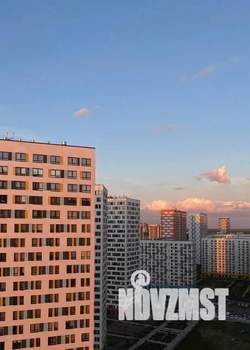 Студия квартира, посуточно, 20м2, 18/25 этаж