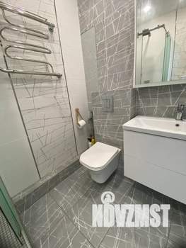 Студия квартира, посуточно, 39м2, 3/24 этаж