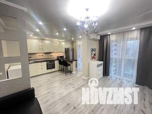 Студия квартира, на длительный срок, 38м2, 7/17 этаж