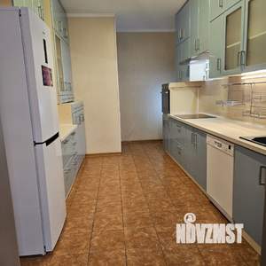 4-к квартира, на длительный срок, 115м2, 1/3 этаж