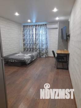 Студия квартира, посуточно, 30м2, 10/17 этаж
