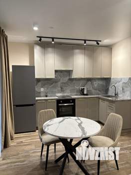 Студия квартира, на длительный срок, 40м2, 2/9 этаж