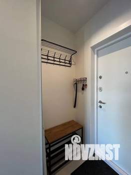 Студия квартира, посуточно, 20м2, 18/25 этаж