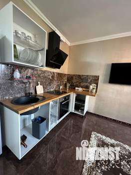 1-к квартира, на длительный срок, 56м2, 3/5 этаж