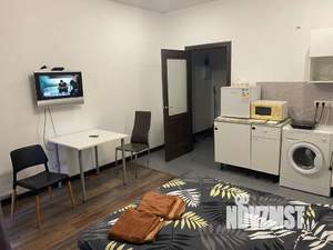 Студия квартира, посуточно, 25м2, 2/15 этаж